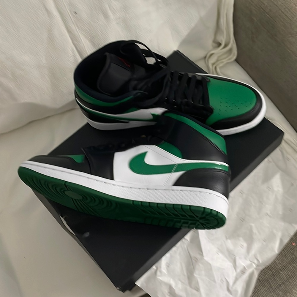 Jordan 1